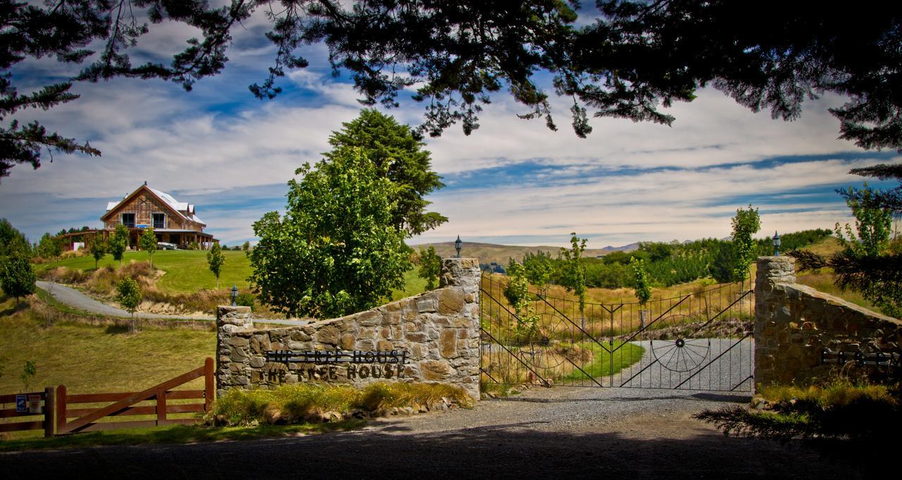 Tree House Lodge Bed & Breakfast Cheviot エクステリア 写真